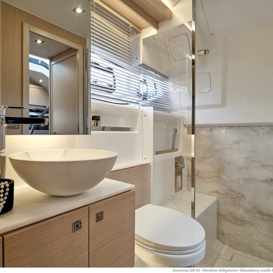 5f97f390-0ed7-4a7e-8296-256fc1cf8d9e