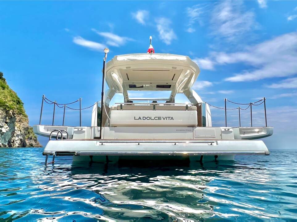 eeee625f-65b4-4ce3-bfc4-205b1385c8e7